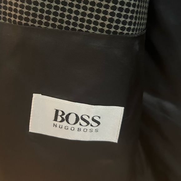 Hugo Boss Vintage Jacket - Picture 12 of 15
